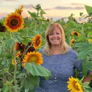 Meet your Posher, Dawn